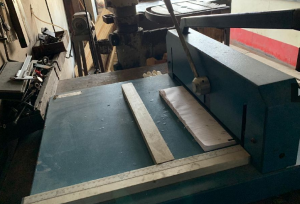 Spot Kumtel KO-40 TAHDF Beyaz Ocak 15 Temiz durumda sağlam dahle 430 Masaüstü giyotin