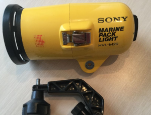 30 santimlik dublex bisiklet lastiği sıfır gibi temiz 6 temiz vaziyette sony sualtı video ve fotoğraf lambası