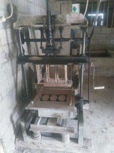 ikinci el beton vibratör (Beton atarken vibratör kullanılmazsa ne olur?) 15 2.el briket makinesi manuel 20 cm 15 cm