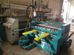 Temiz 200 adet çatı kaplama sacı 120 TL 12 ihtiyaç fazlası temiz ve sağlam karton koli yapım makinesi